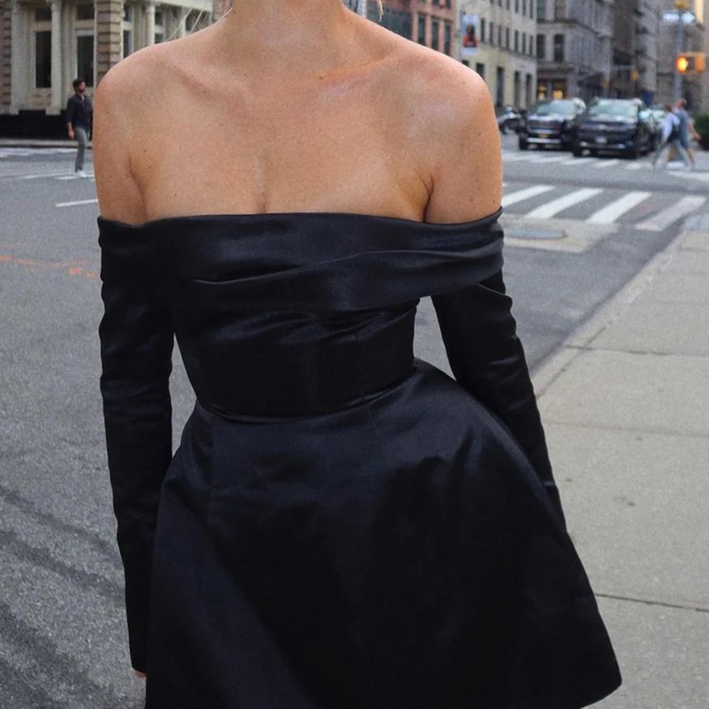 Commense Black Strapless Dress